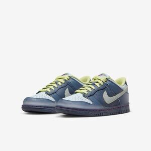 Nike Dunk Low Halloween I Am Fearless Boy 7Y Kids Sneakers in Blue and Lime